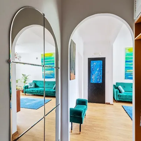 Two-rooms Genuine Ideal For Business Trip *
