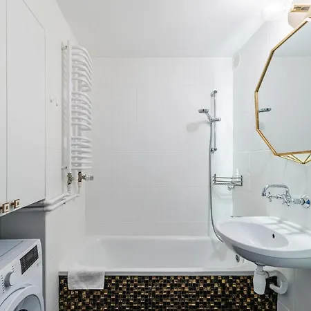 Two-rooms Genuine Ideal For Business Trip