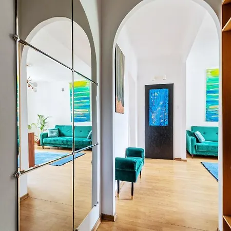 Апартаменты Two-rooms Genuine Ideal For Business Trip *