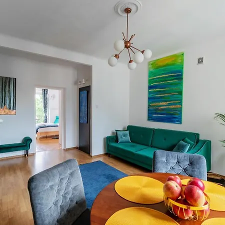 Апартаменты Two-rooms Genuine Ideal For Business Trip